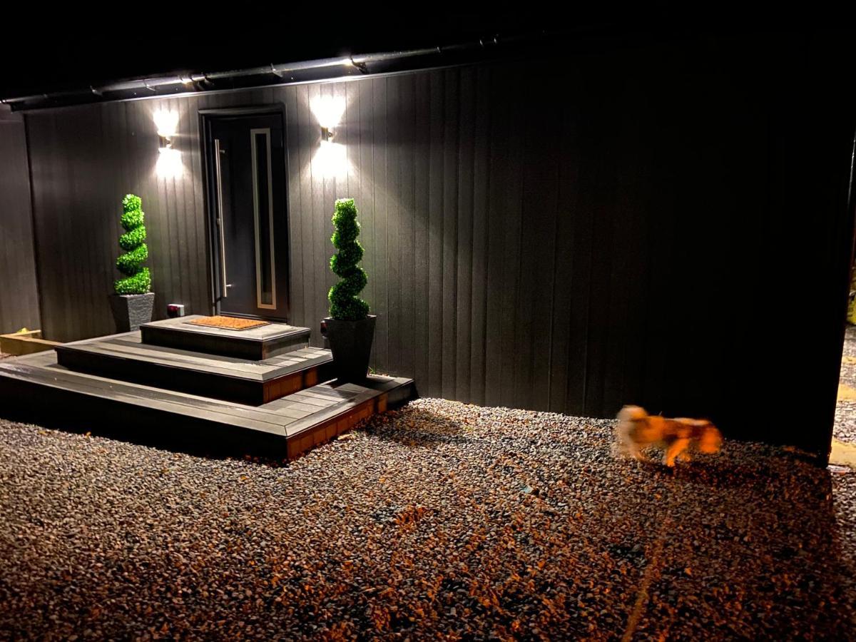 Loudoun Mains Luxury Lodges Newmilns Екстериор снимка