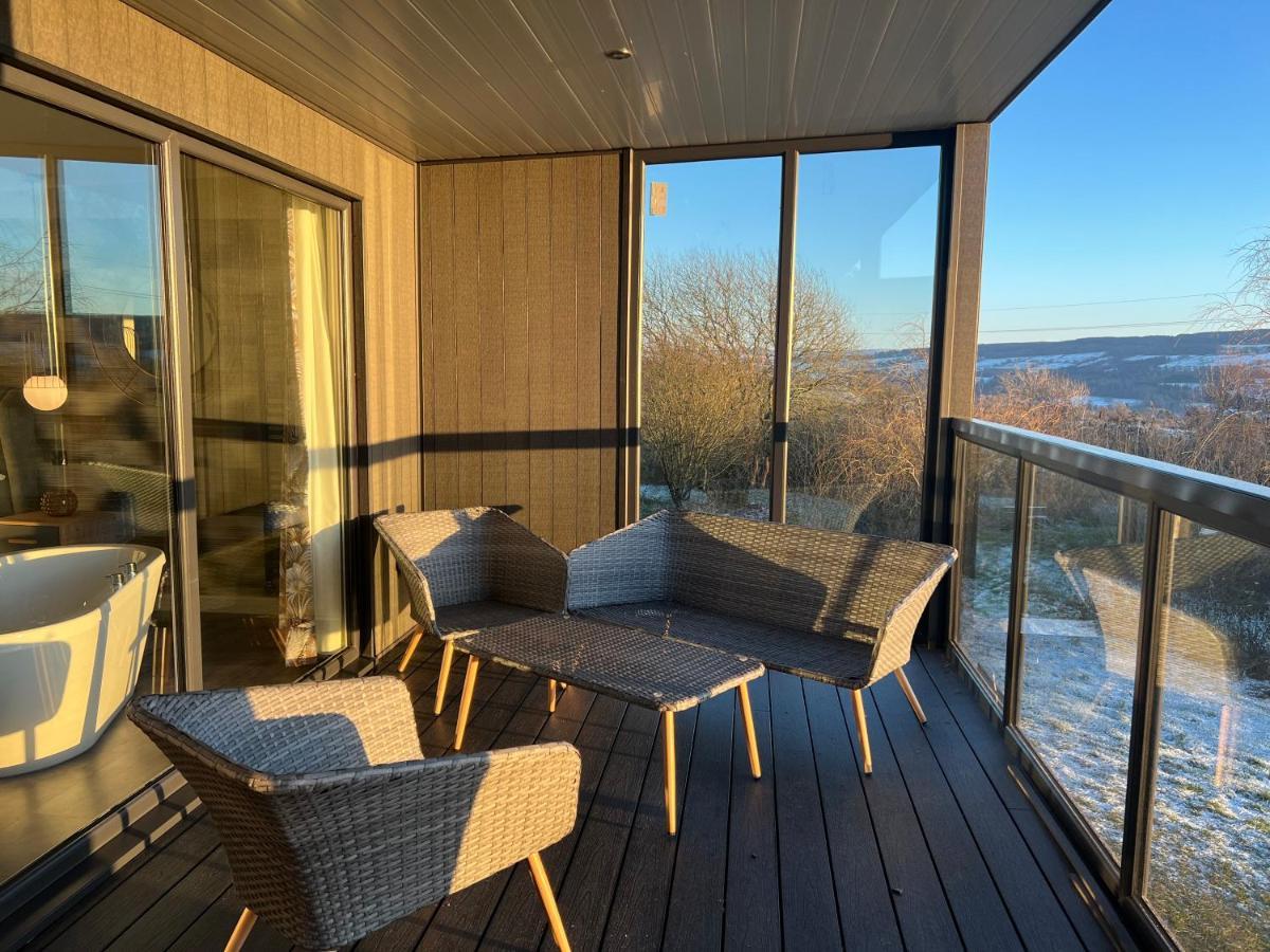 Loudoun Mains Luxury Lodges Newmilns Екстериор снимка