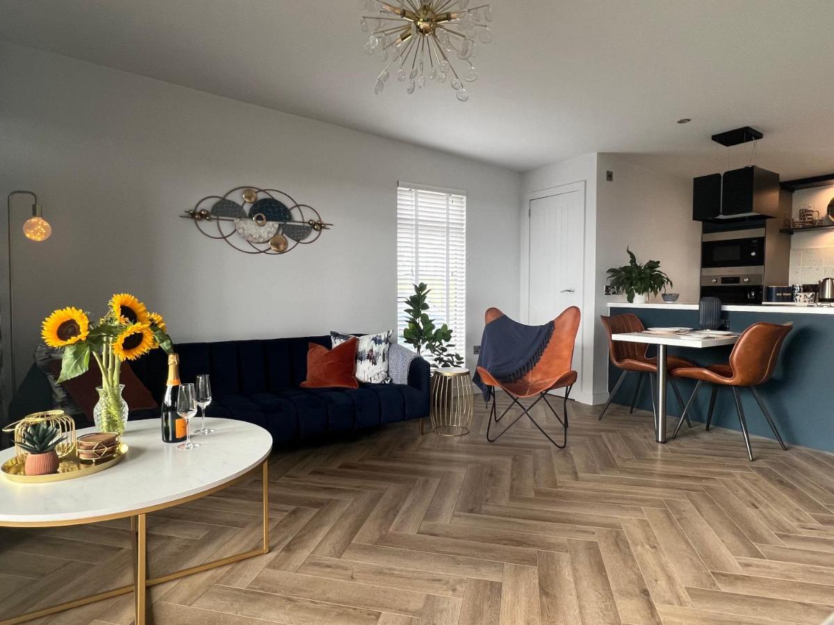 Loudoun Mains Luxury Lodges Newmilns Екстериор снимка